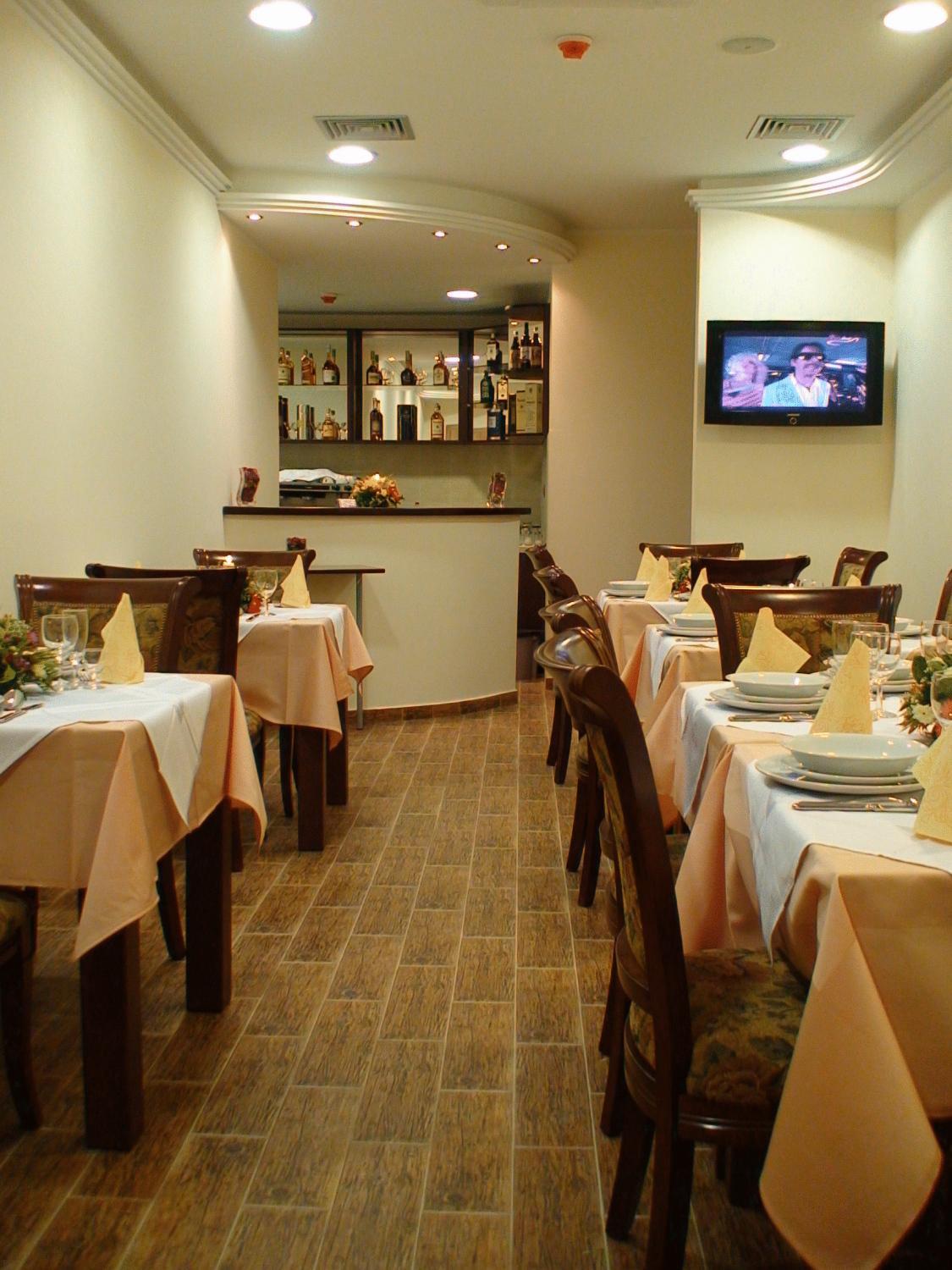 Mali Hotel Bambis Podgorica Extérieur photo